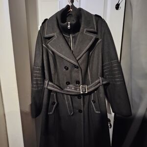 Elegant Black Double-Breasted Trench Coat